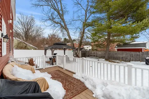 63 Tampa Street Nashua NH 03064