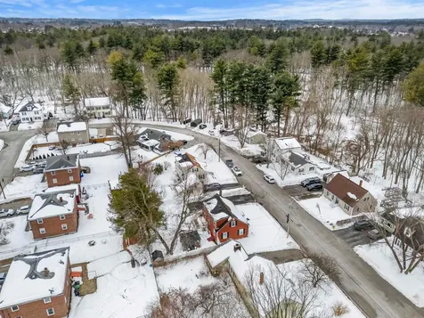 63 Tampa Street Nashua NH 03064