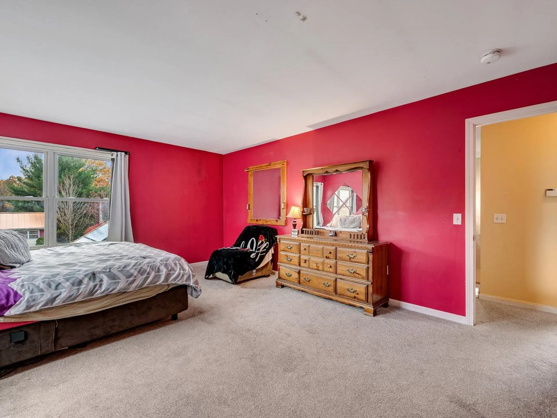 16 Lakewood Parkway Burlington VT 05408