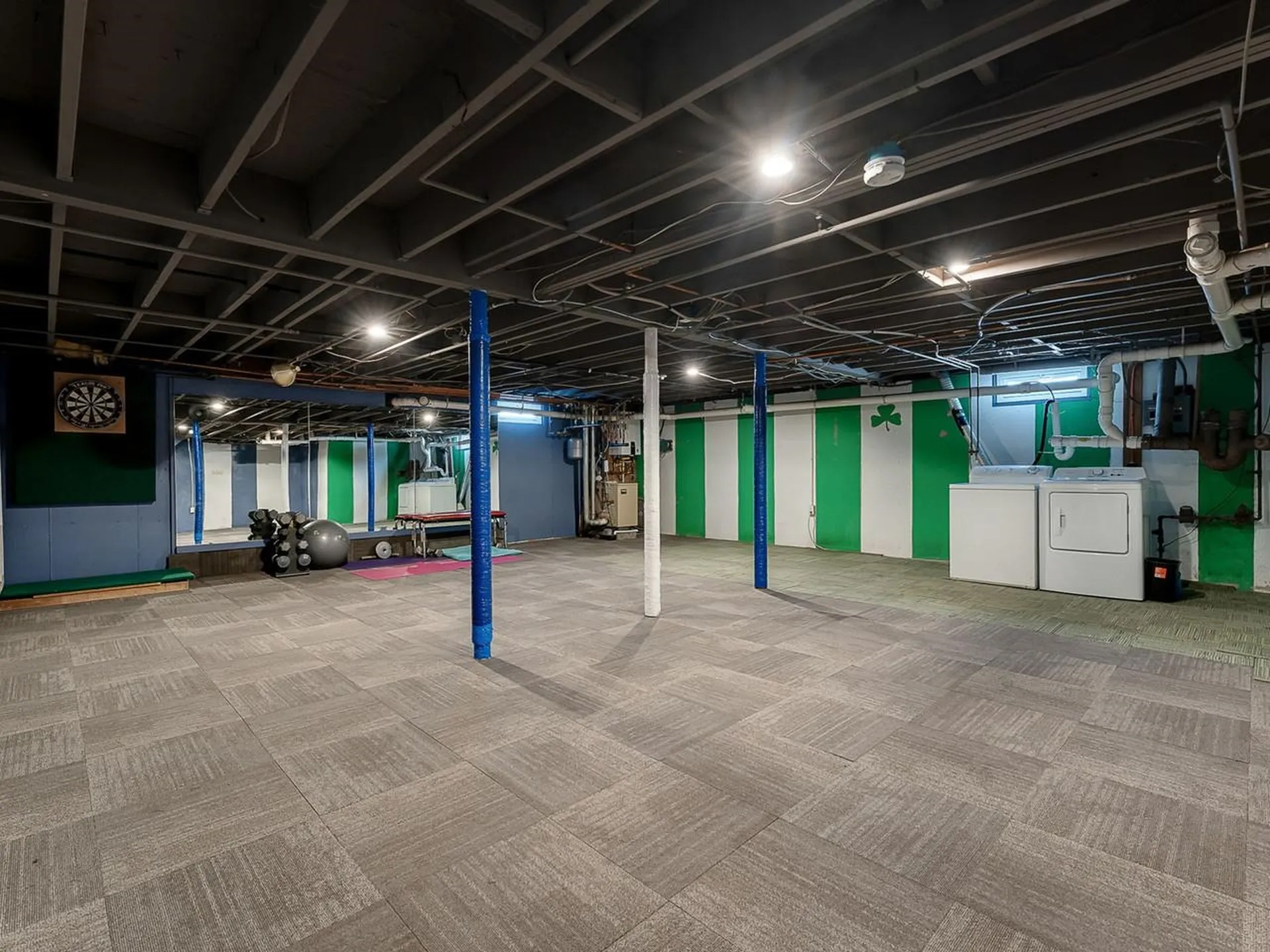 16 Lakewood Parkway Burlington VT 05408