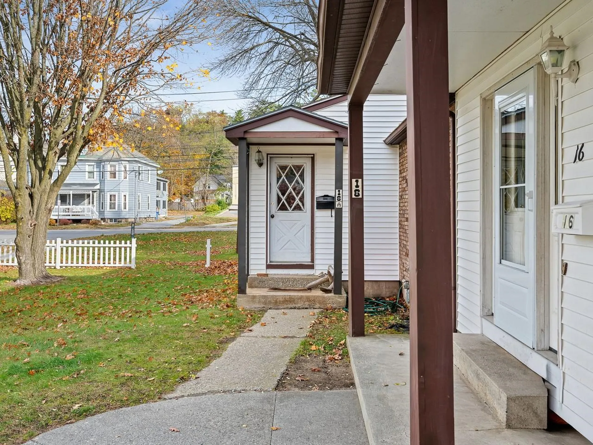 16 Lakewood Parkway Burlington VT 05408