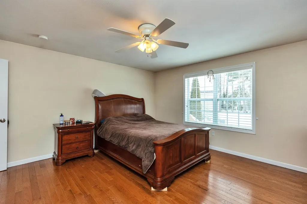 57 Baldwin Street Nashua NH 03064