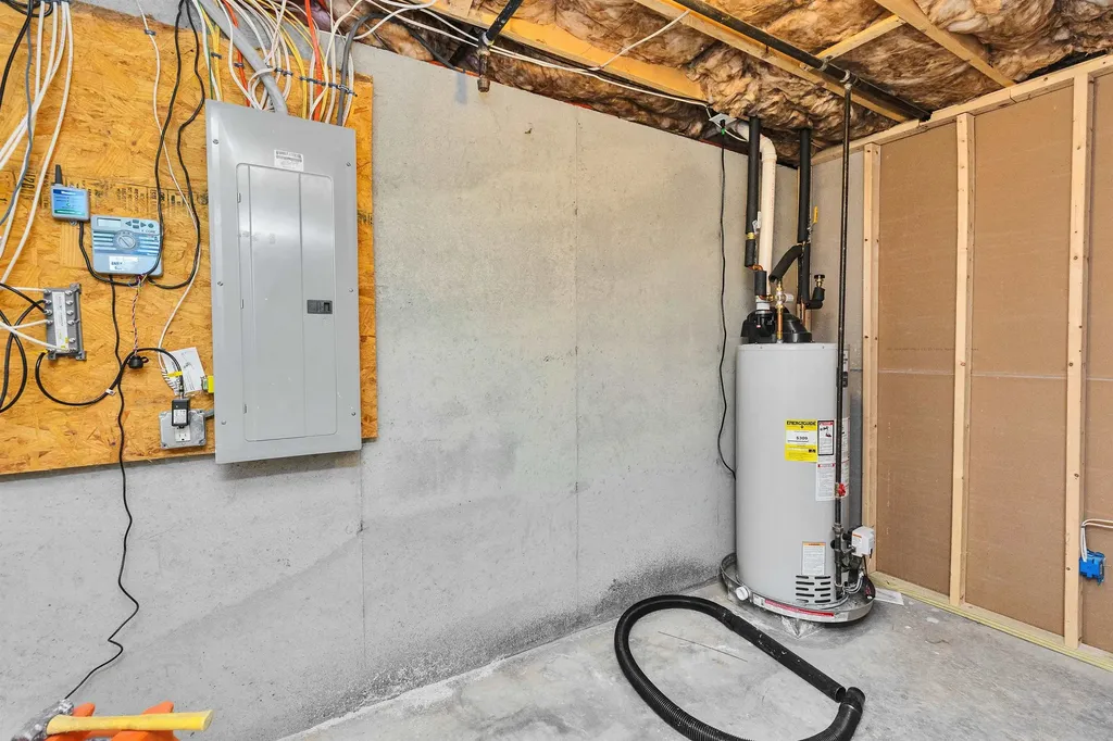 57 Baldwin Street Nashua NH 03064