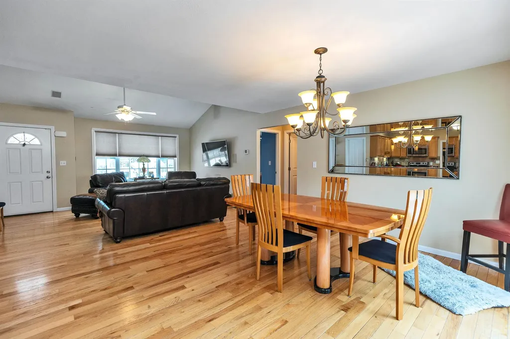 57 Baldwin Street Nashua NH 03064