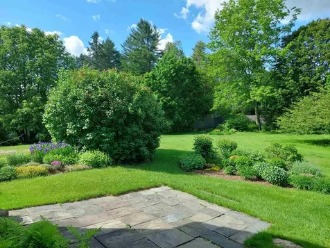 3292 Vt Route 100 N Londonderry VT 05148