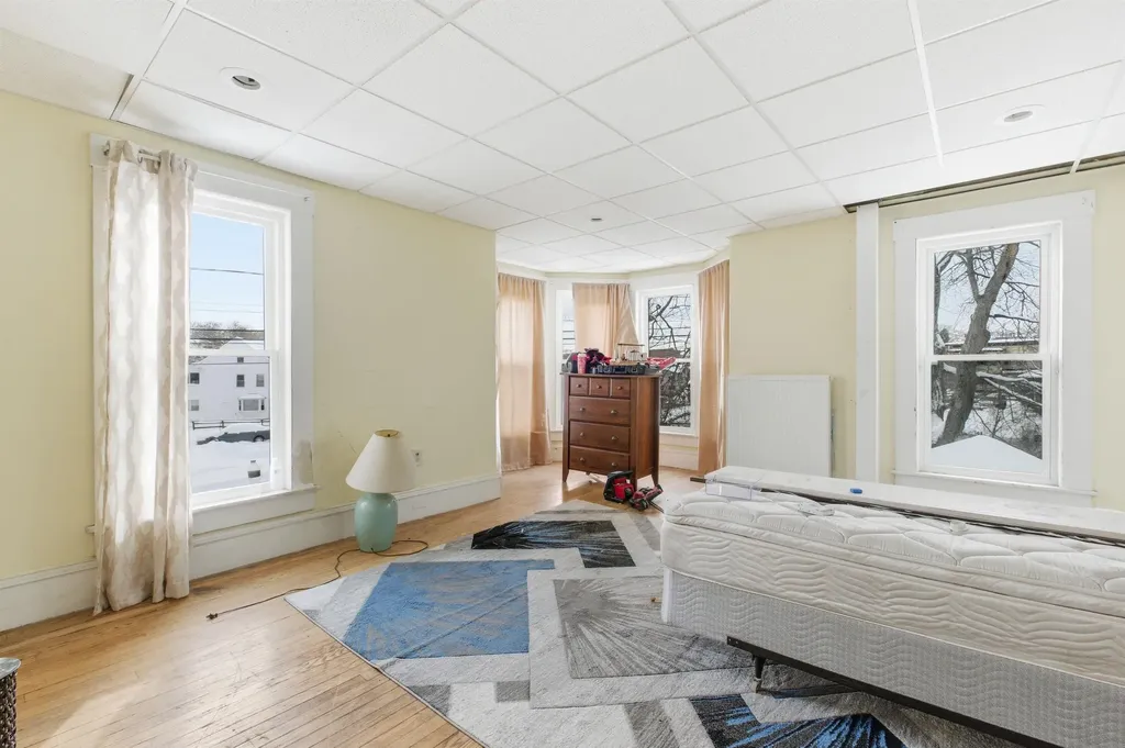 96 Church Street Laconia NH 03246