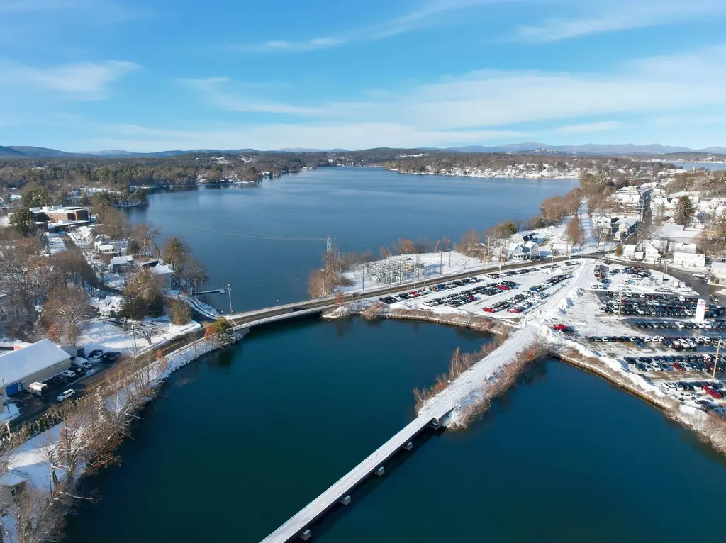 96 Church Street Laconia NH 03246