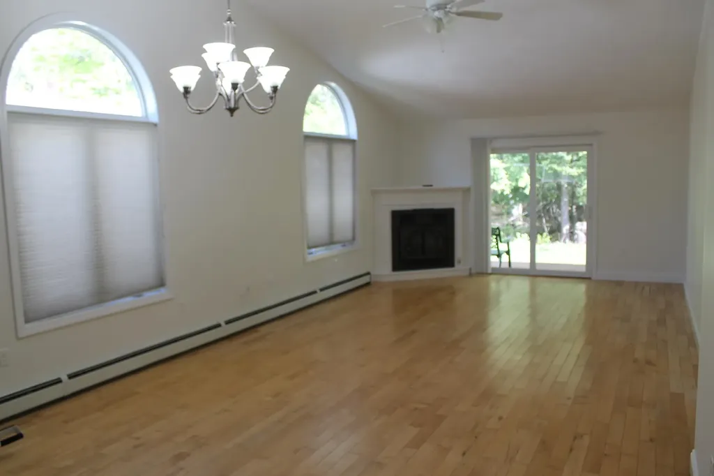 158 Pollard Road Lincoln NH 03251