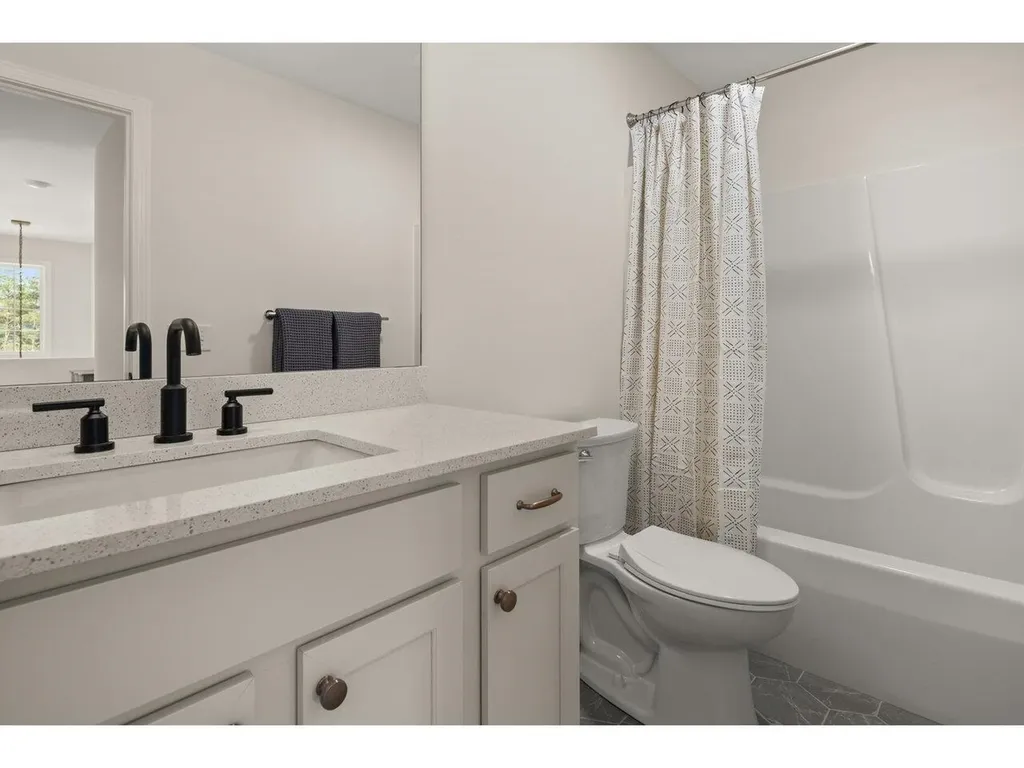 70 Mabel Way South Burlington VT 05403