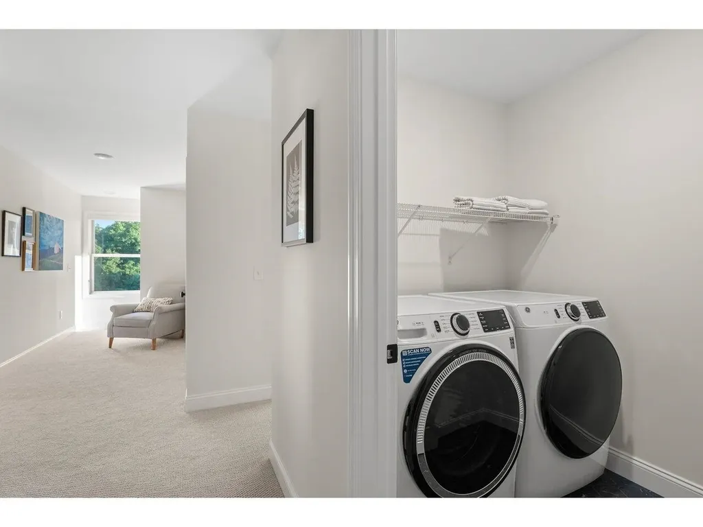 70 Mabel Way South Burlington VT 05403