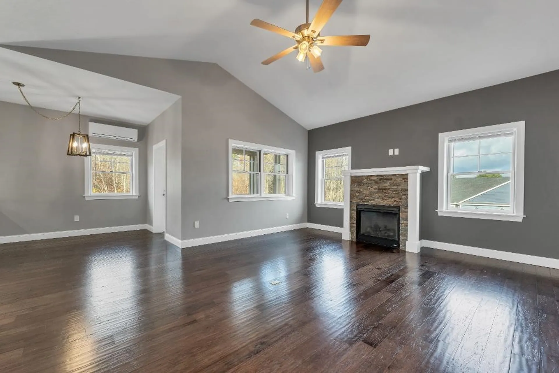 12 Stonehenge Circle Northfield NH 03220