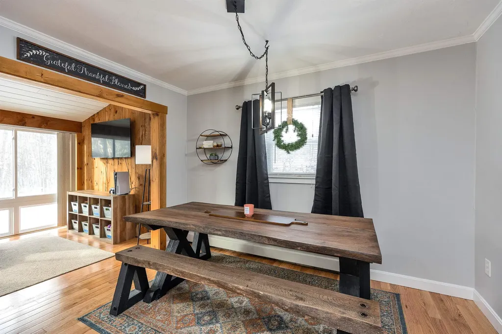 412 Deerpath Lane Pembroke NH 03275