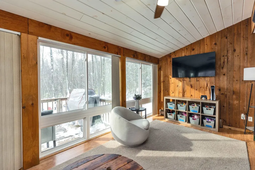 412 Deerpath Lane Pembroke NH 03275