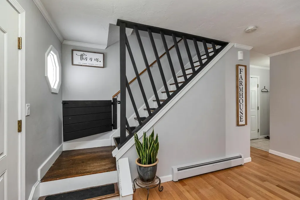 412 Deerpath Lane Pembroke NH 03275