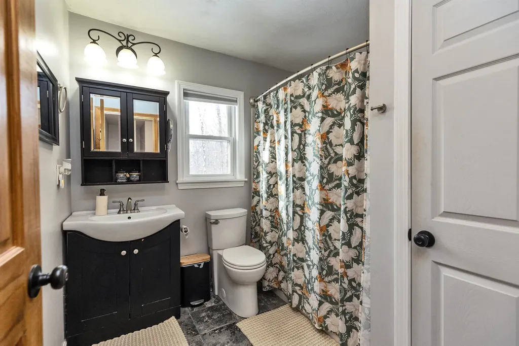 412 Deerpath Lane Pembroke NH 03275