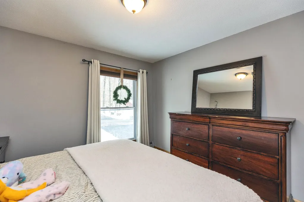 412 Deerpath Lane Pembroke NH 03275