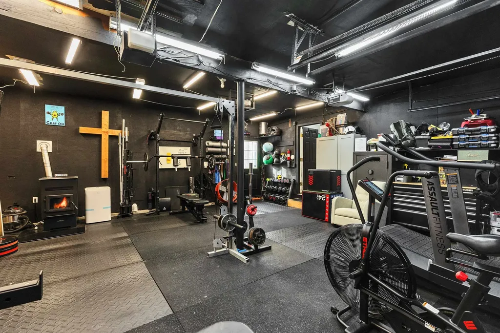 412 Deerpath Lane Pembroke NH 03275