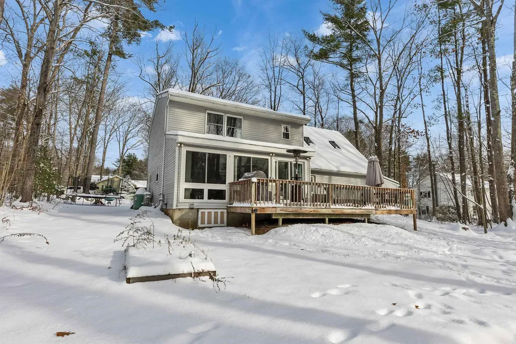 412 Deerpath Lane Pembroke NH 03275