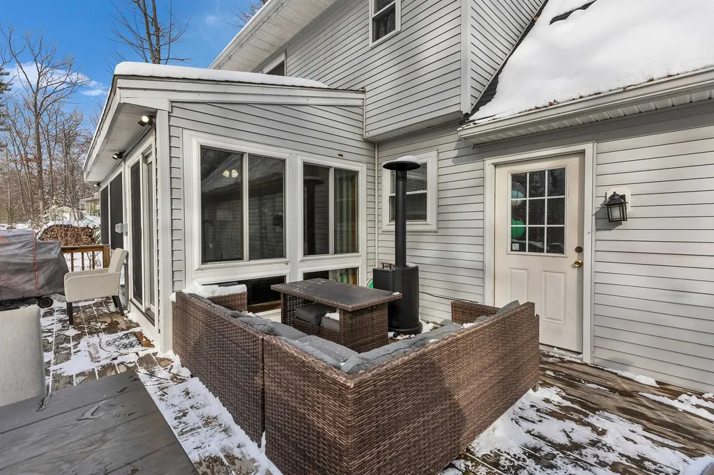 412 Deerpath Lane Pembroke NH 03275