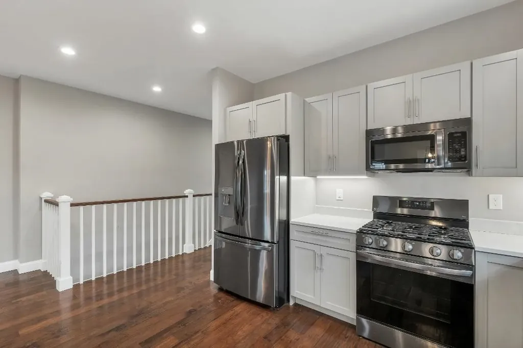 12 Stonehenge Circle Northfield NH 03220