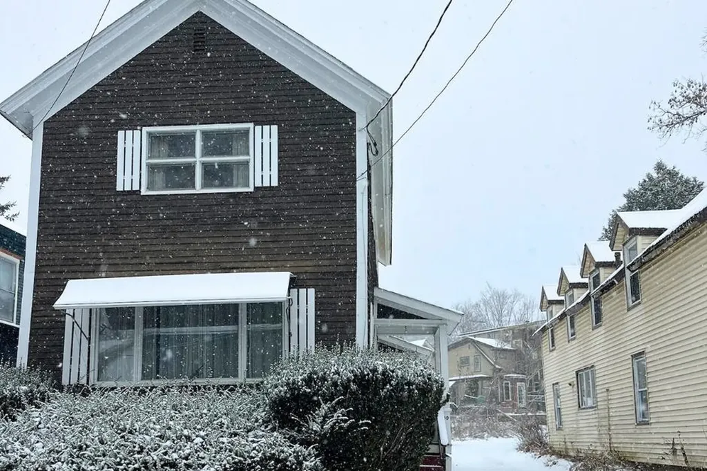 10 Jay Street Montpelier VT 05602