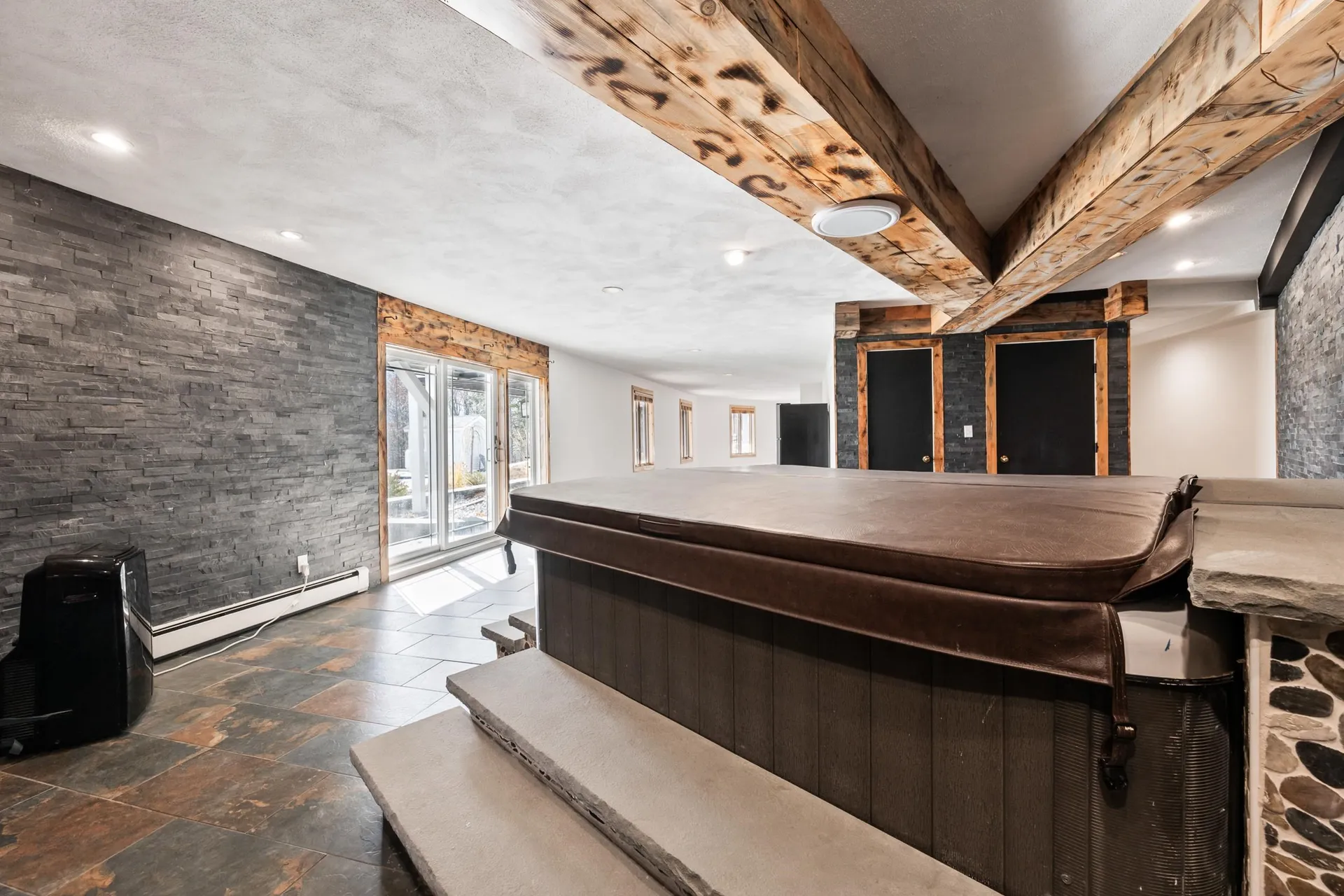 24 North Ledge Road Bartlett NH 03812