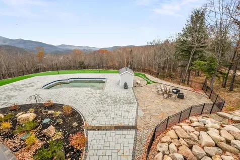 24 North Ledge Road Bartlett NH 03812