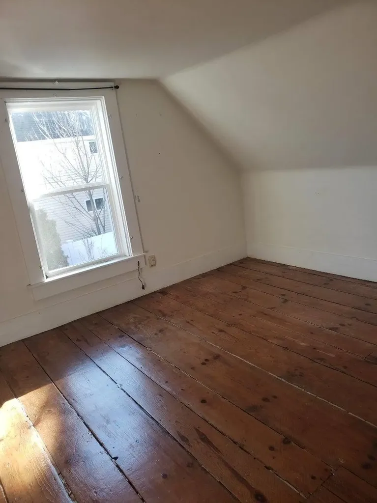 5 Perry Avenue Concord NH 03301