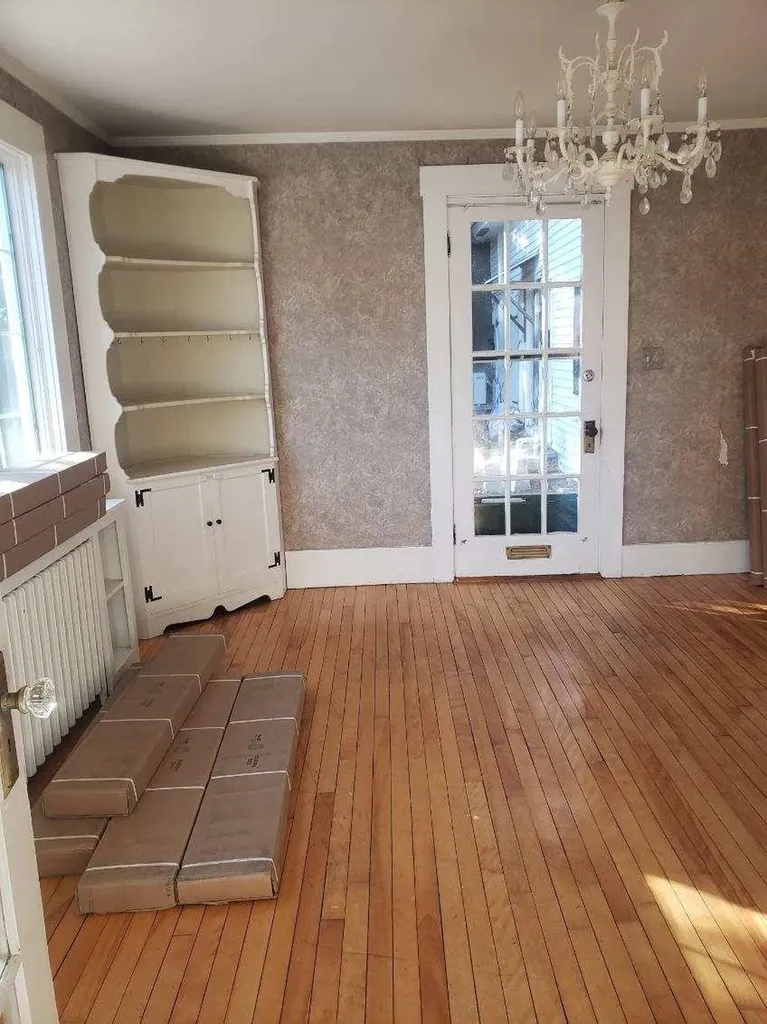 5 Perry Avenue Concord NH 03301