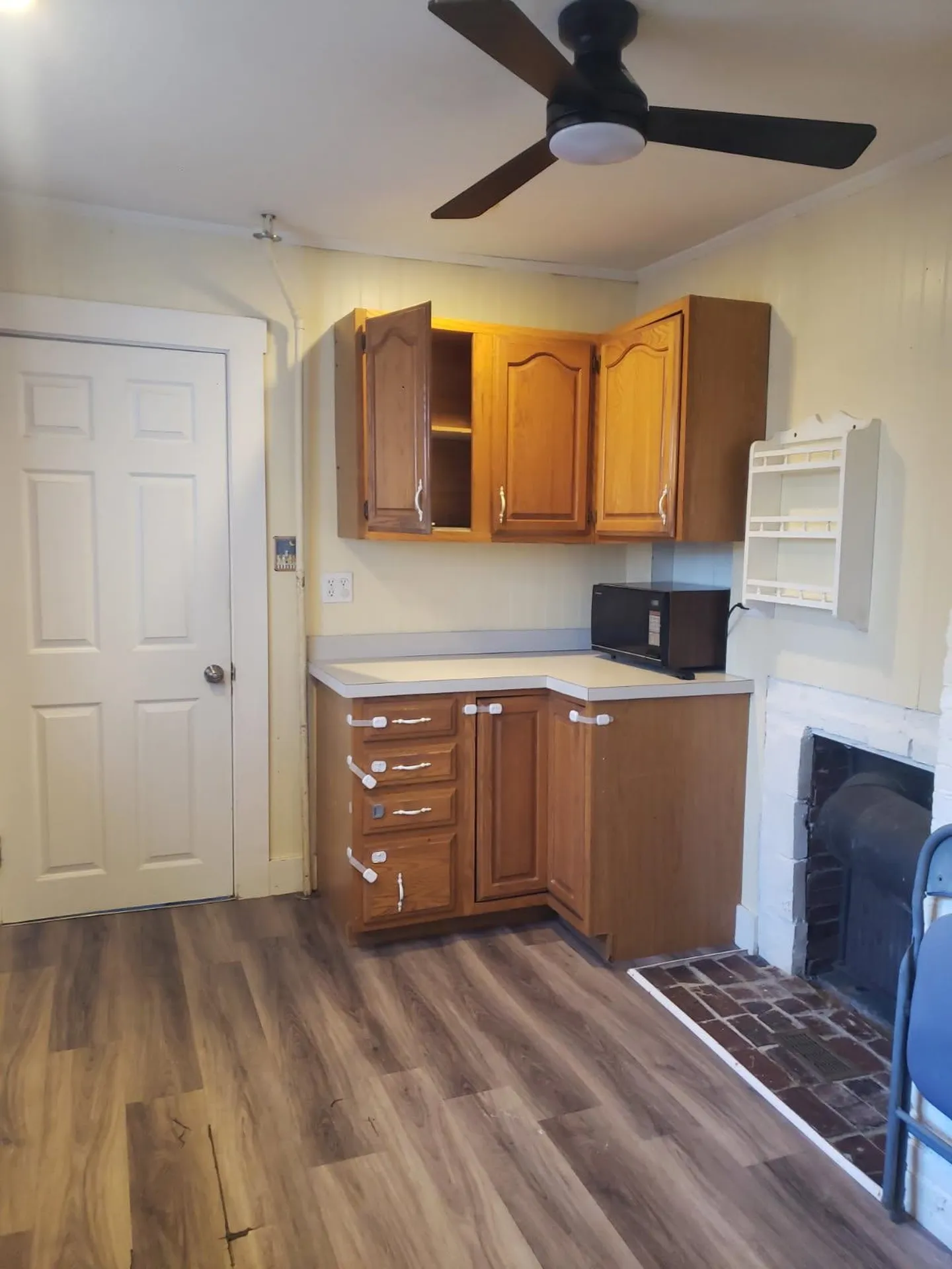 5 Perry Avenue Concord NH 03301