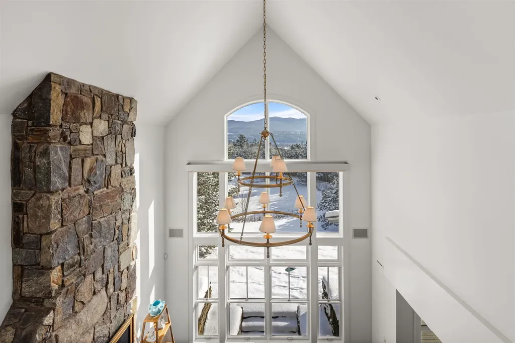 17 Hunger Lane Stowe VT 05672