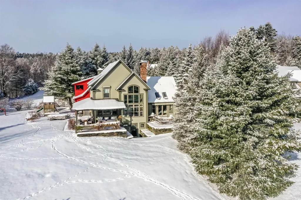 17 Hunger Lane Stowe VT 05672
