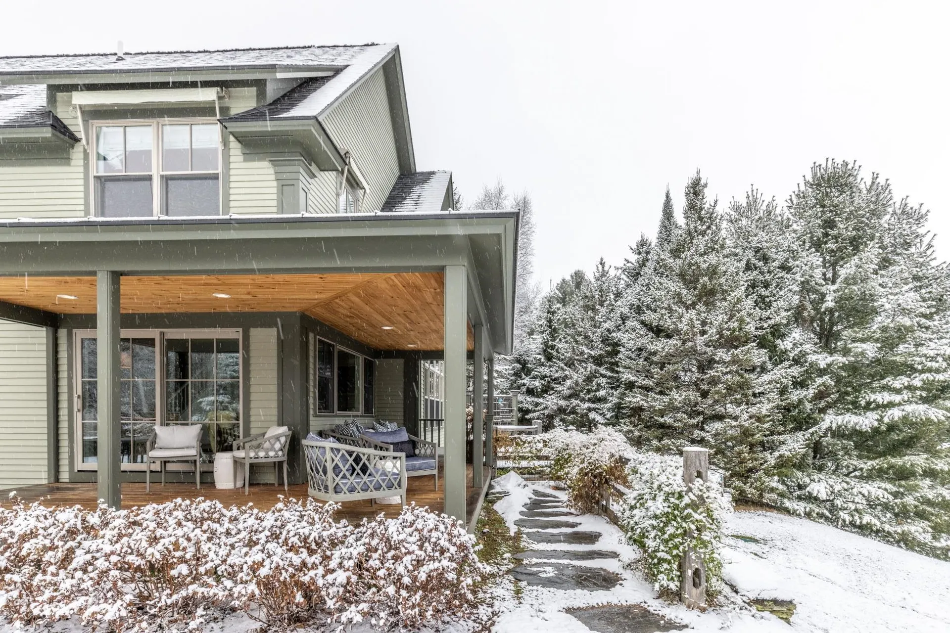 17 Hunger Lane Stowe VT 05672