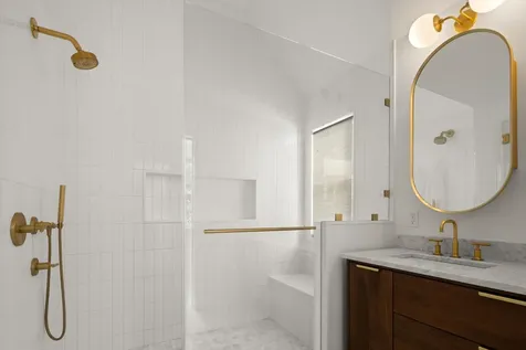 17 Hunger Lane Stowe VT 05672