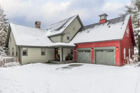 17 Hunger Lane Stowe VT 05672