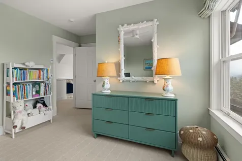 17 Hunger Lane Stowe VT 05672