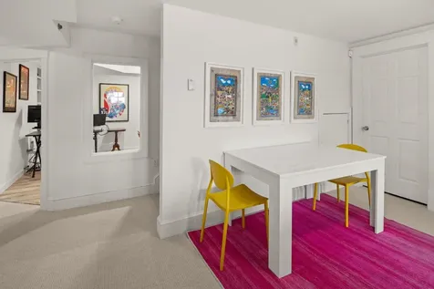 17 Hunger Lane Stowe VT 05672