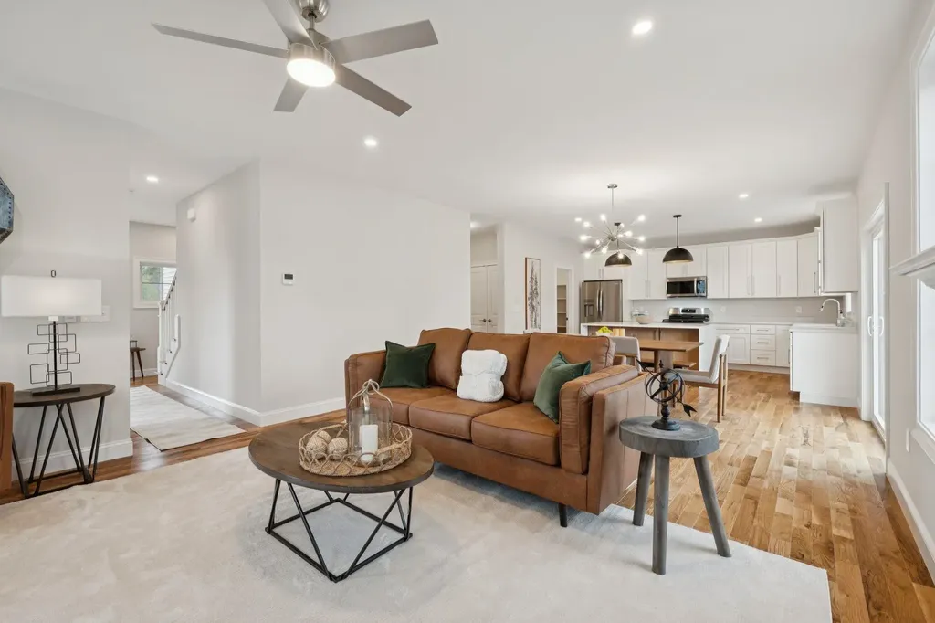 15 Copps Drive Rochester NH 03809