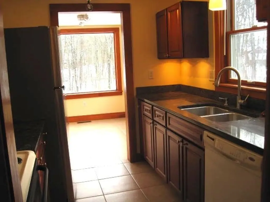 32 Woodman Road Durham NH 03824