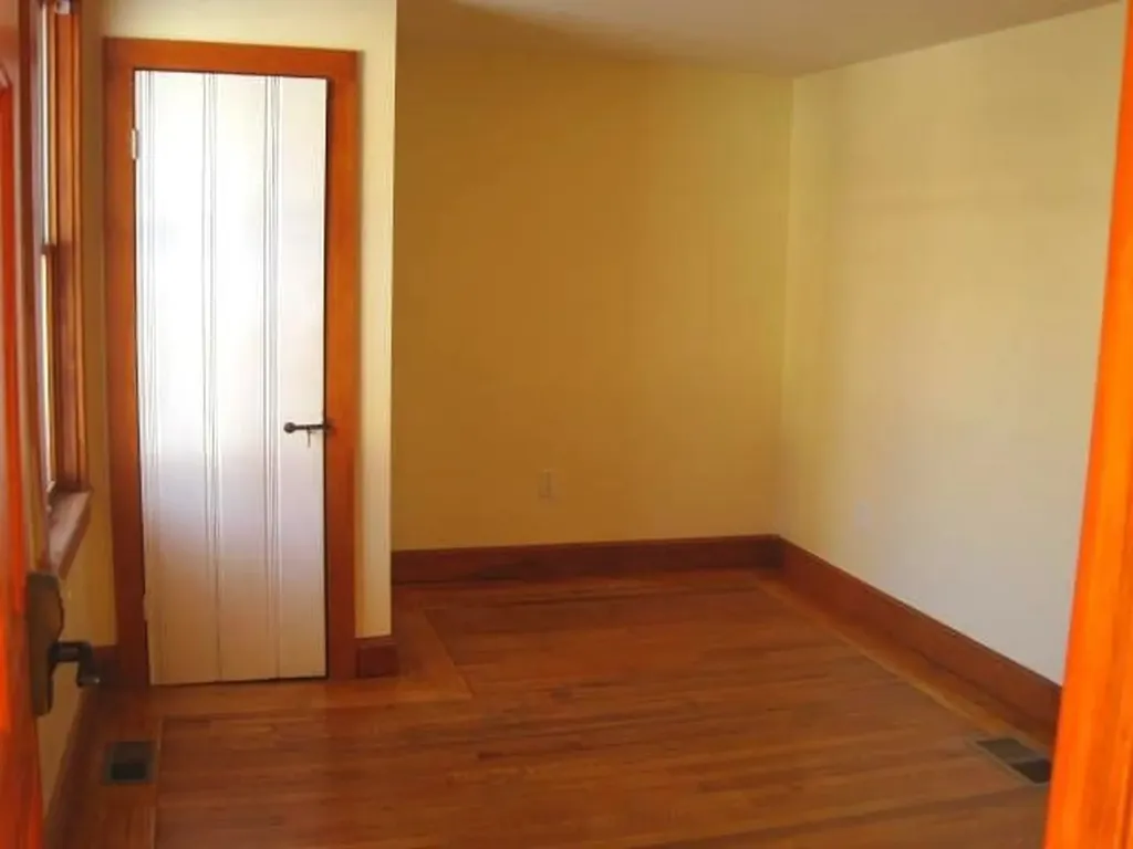 32 Woodman Road Durham NH 03824