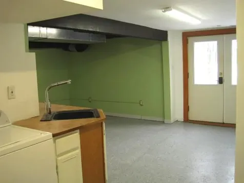 32 Woodman Road Durham NH 03824