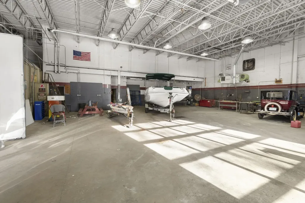 166 W Main Street Hillsborough NH 03244