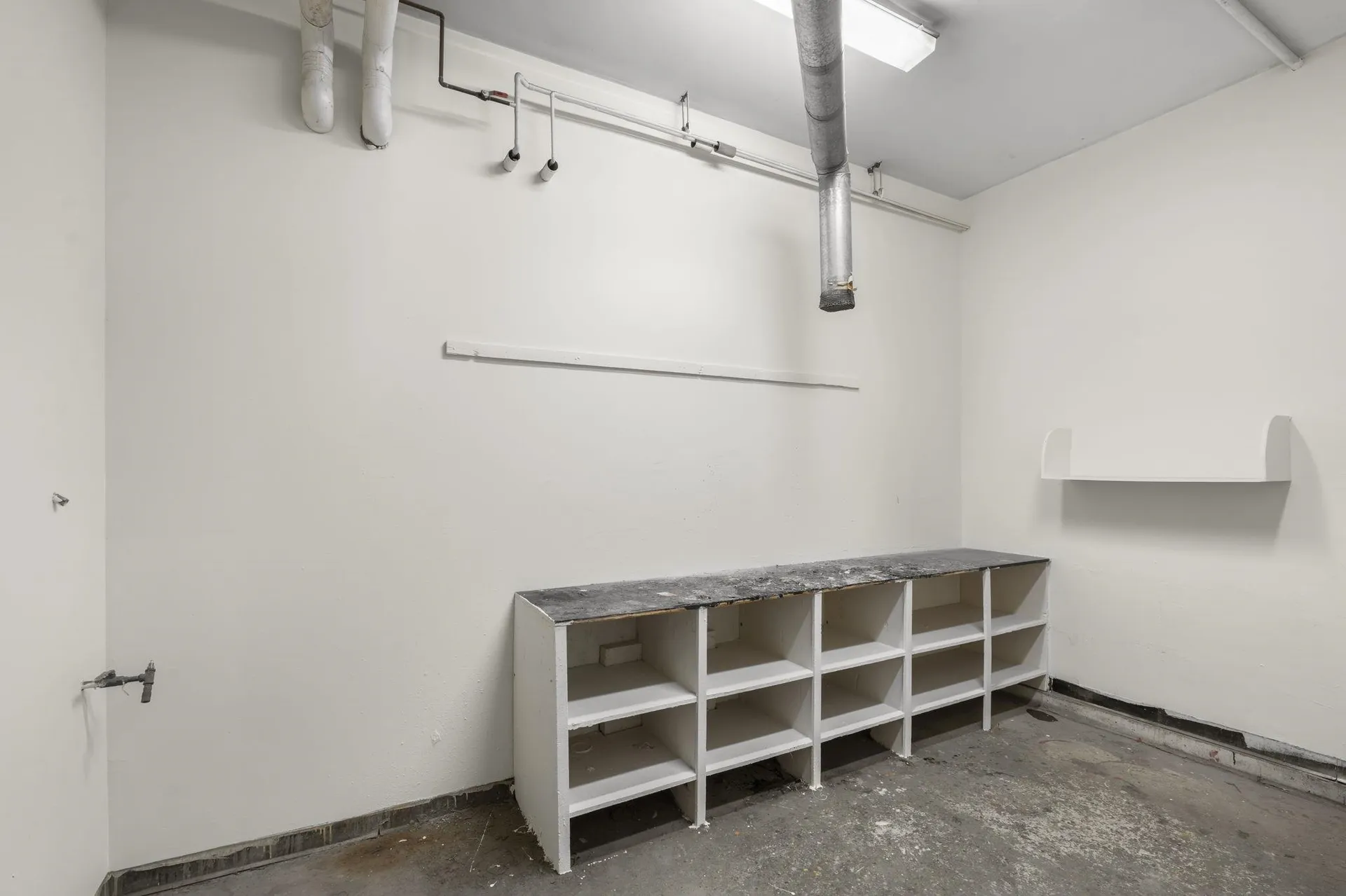 166 W Main Street Hillsborough NH 03244