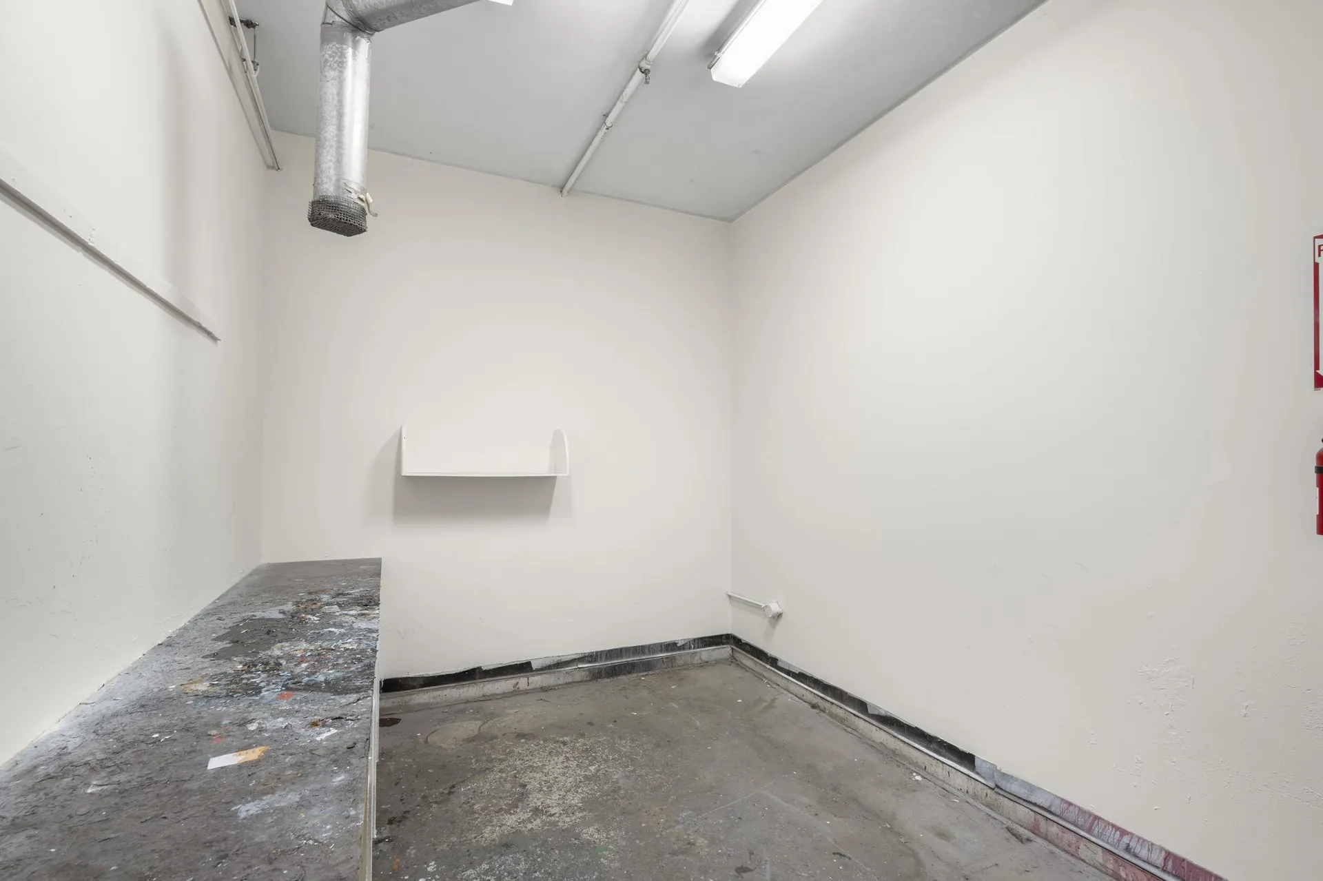 166 W Main Street Hillsborough NH 03244