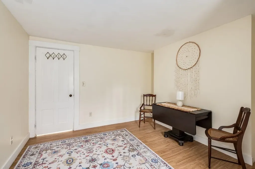 5 Mcdaniel Road Nottingham NH 03290