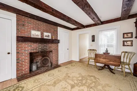 5 Mcdaniel Road Nottingham NH 03290