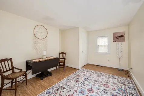 5 Mcdaniel Road Nottingham NH 03290