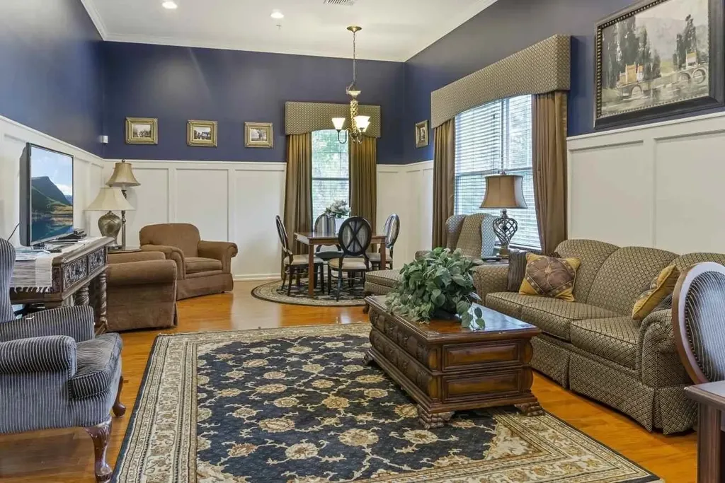 240 Knollwood Way Manchester NH 03102