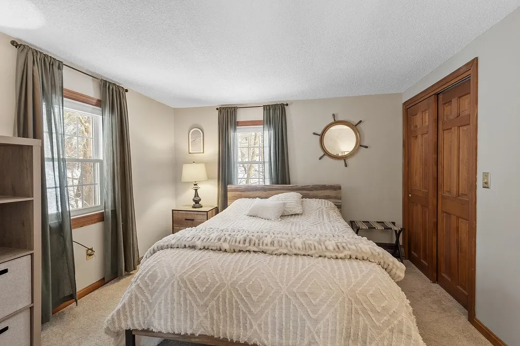 201 Oak Ridge Road Plaistow NH 03865