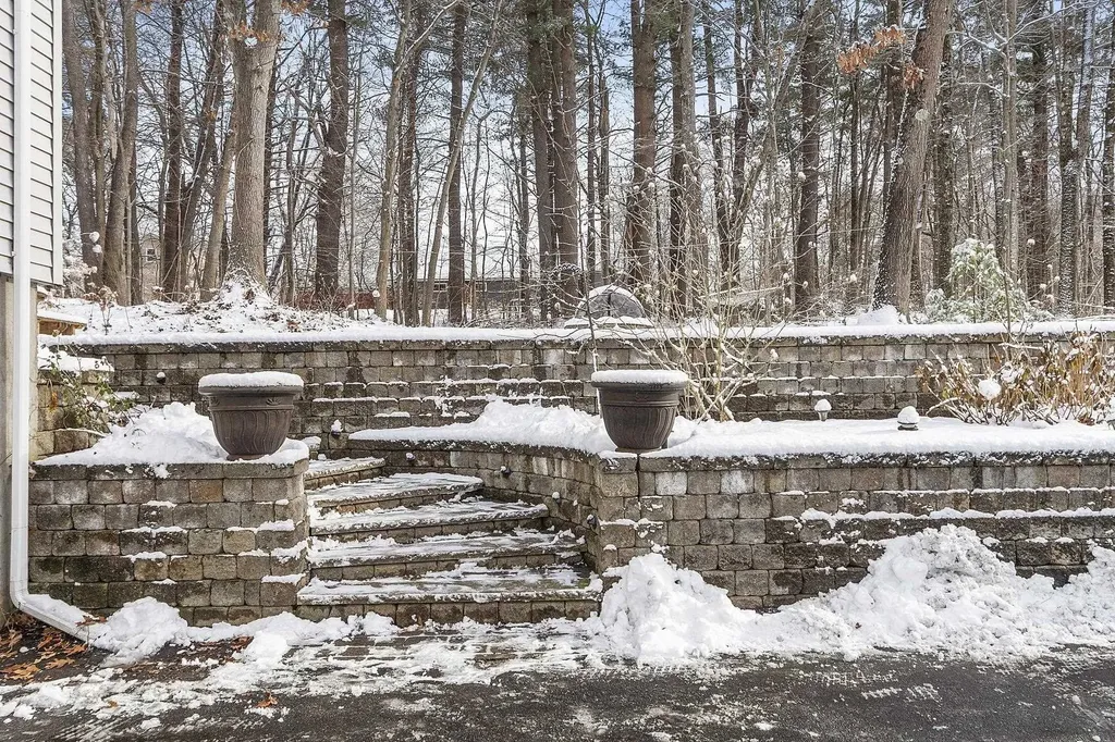 201 Oak Ridge Road Plaistow NH 03865